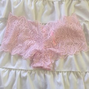 NEW w/out tags PINK lace boyshorts